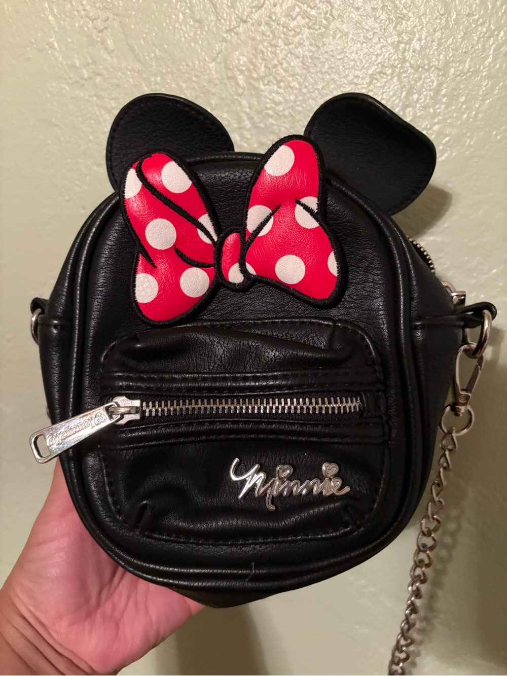 Disney Loungefly Minnie Mouse purse